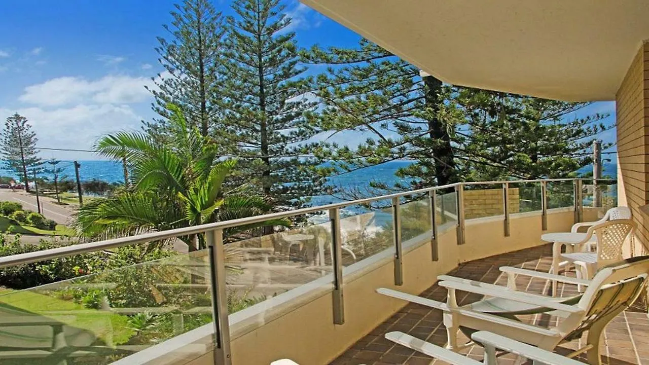 By The Sea Unit 4 13 Esplanade Kings Beach 卡伦德拉